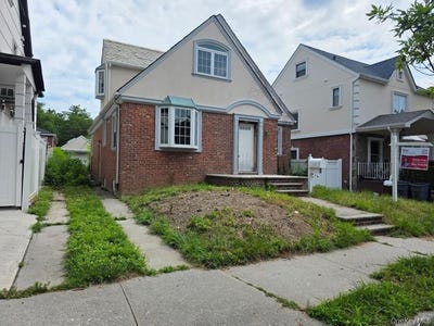 /international/us/64-39-dieterle-crescent-rego-park-ny-110109349292/