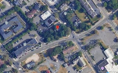 /international/us/24-5th-avenue-bay-shore-ny-110102447562/