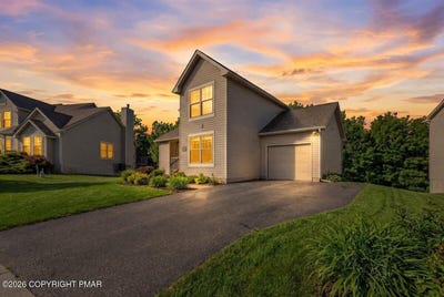 /international/us/208-sycamore-court-tannersville-pa-110104994542/
