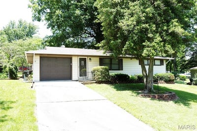 /international/us/1075-dorothy-street-cape-girardeau-mo-110108551995/
