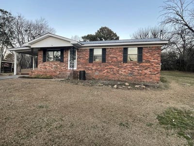 /international/us/248-lakeshore-dr-haleyville-al-110097173891/?lang=de