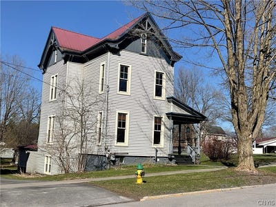 /international/us/371-putnam-street-waterville-ny-110108169607/
