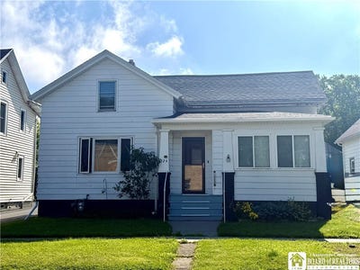 /international/us/124-s-jerboa-street-dunkirk-ny-110109007109/
