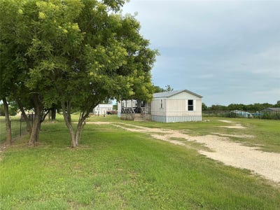 /international/us/109-mckelvain-street-oglesby-tx-110108107939/