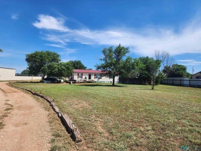 /international/us/4000-heritage-road-clovis-nm-110101065187/