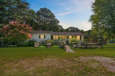 /international/us/3490-willow-brook-rd-bumpass-va-110100945567/?lang=en