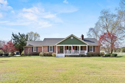 /international/us/2222-john-henry-store-road-currie-nc-110106693843/