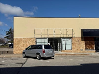 /international/us/108-w-center-street-lake-city-mn-110107286181/