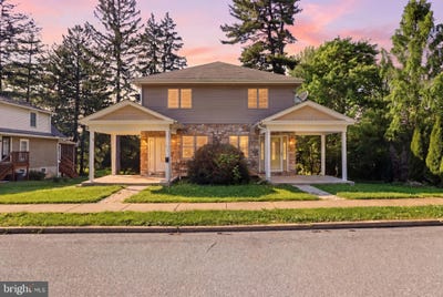 /international/us/323-e-orange-street-elizabethtown-pa-110108224205/