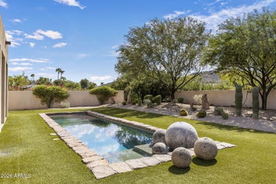 /international/us/7702-n-mockingbird-lane-paradise-valley-az-110110276994/
