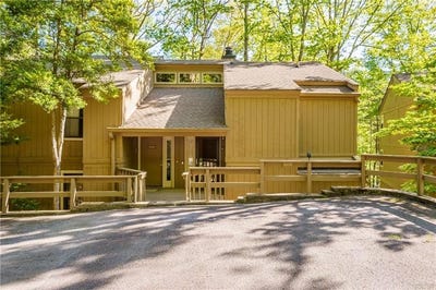 /international/us/135-chestnut-rise-trail-441c-jasper-ga-110107381483/
