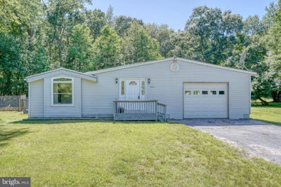/international/us/2553-downs-chapel-road-clayton-de-110108570744/