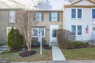 /international/us/8035-tyson-oaks-cir-vienna-va-110107312267/