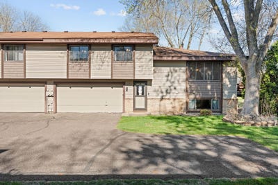 /international/us/3716-brookdale-circle-n-brooklyn-park-mn-110107847618/