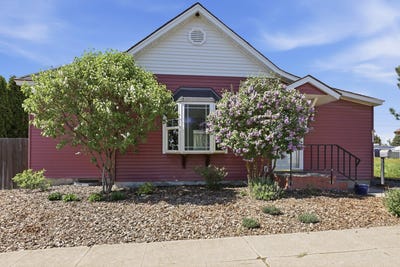 /international/us/206-w-7th-ave-ritzville-wa-110107882254/