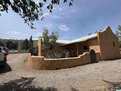 /international/us/614-w-12th-street-silver-city-nm-110100304099/
