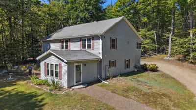 /international/us/281-mudgett-road-newburgh-me-110110066078/