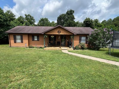/international/us/373-ogden-street-mt-hope-wv-110100870883/?lang=zh-tw