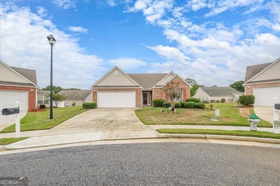 /international/us/418-mockingbird-drive-loganville-ga-110120516572/