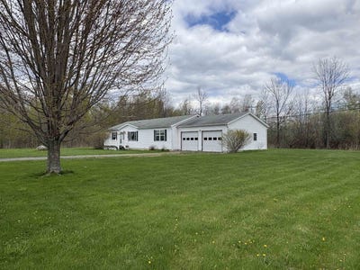/international/us/2760-lakeview-drive-north-hero-vt-110106250317/