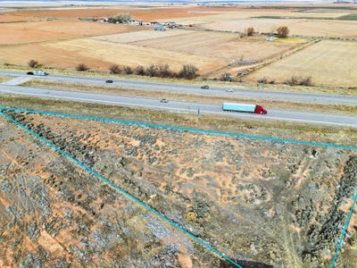 /international/us/1-51-acres-w-freeway-frontage-parowan-ut-110105783042/