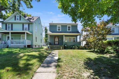 /international/us/16-eastman-terrace-poughkeepsie-ny-110101070783/