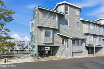 /international/us/37-grand-bay-harbor-drive-waretown-nj-110107232143/