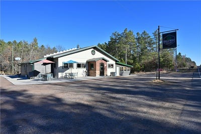 /international/us/11933-e-county-road-y-gordon-wi-110104953421/