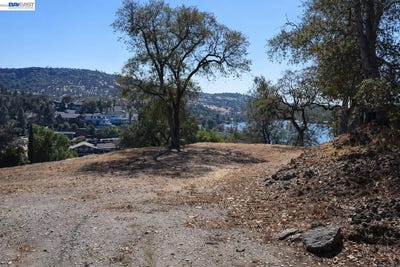 /international/us/512-winchester-way-copperopolis-ca-110106811209/