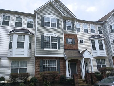 /international/us/421-madison-avenue-cary-nc-110108012057/