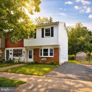 /international/us/216-e-pearl-street-burlington-nj-110107855376/