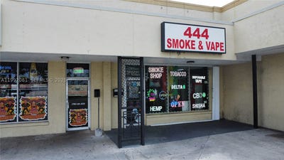 /international/us/308-ne-8th-st-homestead-fl-110109169765/