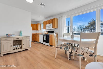 /international/us/548-washington-boulevard-sea-girt-nj-110106699509/