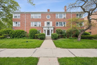 /international/us/2221-central-street-evanston-il-110108568705/