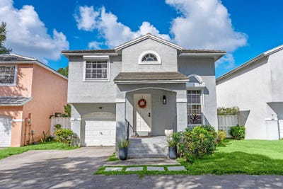 /international/us/9843-nw-2nd-court-plantation-fl-110120747408/