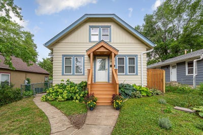 /international/us/3807-27th-avenue-n-robbinsdale-mn-110110104087/