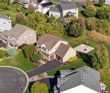 /international/us/6224-urbandale-lane-n-maple-grove-mn-110108541040/