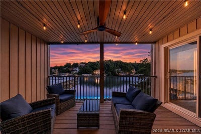 /international/us/124-indian-pointe-drive-osage-beach-mo-110120482285/