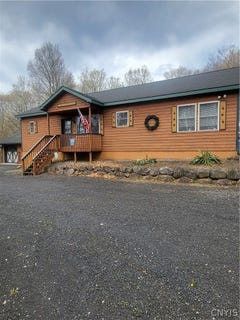 /international/us/119-dakota-road-old-forge-ny-110107820756/