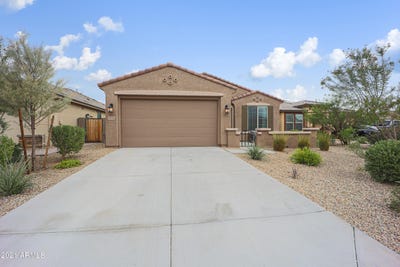 /international/us/17732-w-sandy-road-goodyear-az-110108193978/
