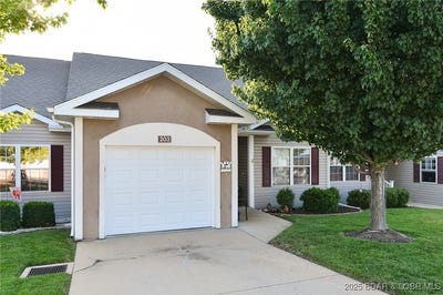 /international/us/203-grandview-drive-lake-ozark-mo-110101492620/