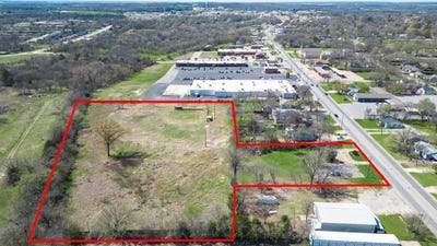 /international/us/2208-w-morton-street-denison-tx-110106590231/