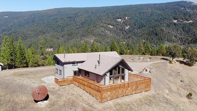 /international/us/1500-deep-hollow-road-ruth-lake-ca-110107629049/