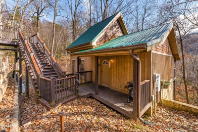 /international/us/514-laural-mountain-road-gatlinburg-tn-110104437798/