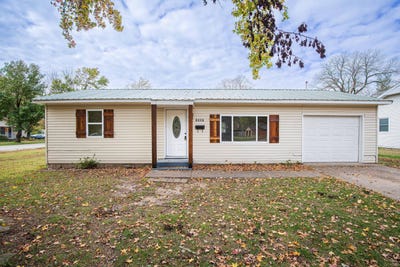 /international/us/1507-cherry-street-lamar-mo-110108386729/