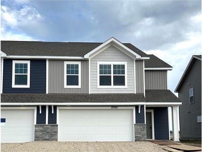 /international/us/19385-136th-avenue-n-rogers-mn-110107939085/