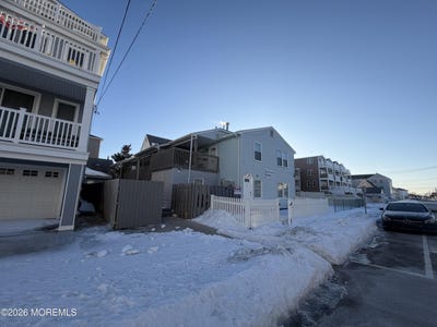 /international/us/39-sampson-avenue-seaside-heights-nj-110105525905/