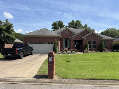 /international/us/3715-mcconnell-drive-conway-ar-110108477740/