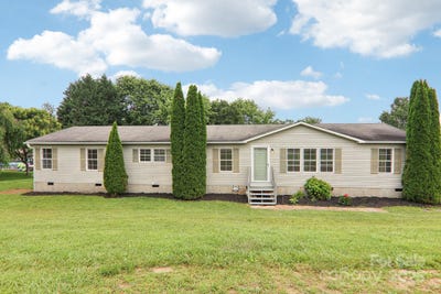 /international/us/18-sweet-briar-path-way-hendersonville-nc-110100381412/?lang=zh-tw