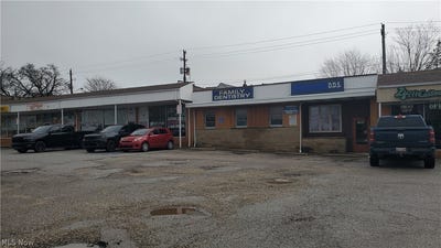 /international/us/5237-warrensville-center-road-maple-heights-oh-110106985873/
